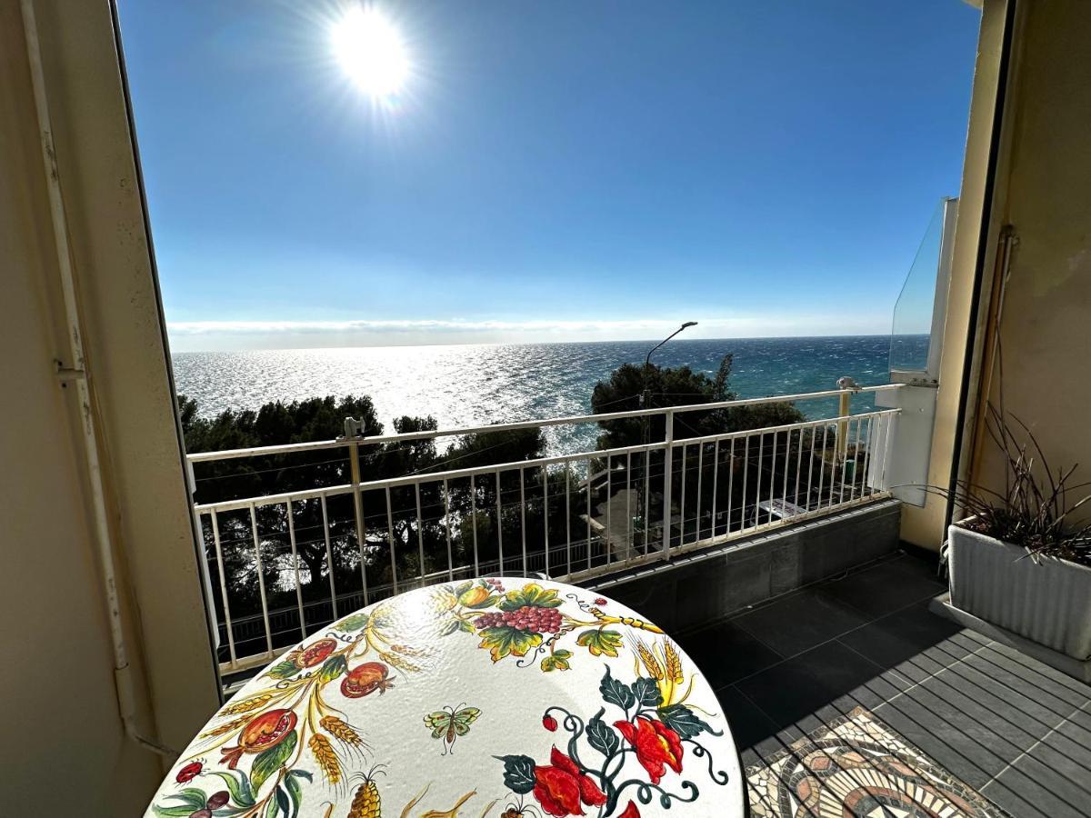 Suite Fronte Mare - Sanremo Exterior foto